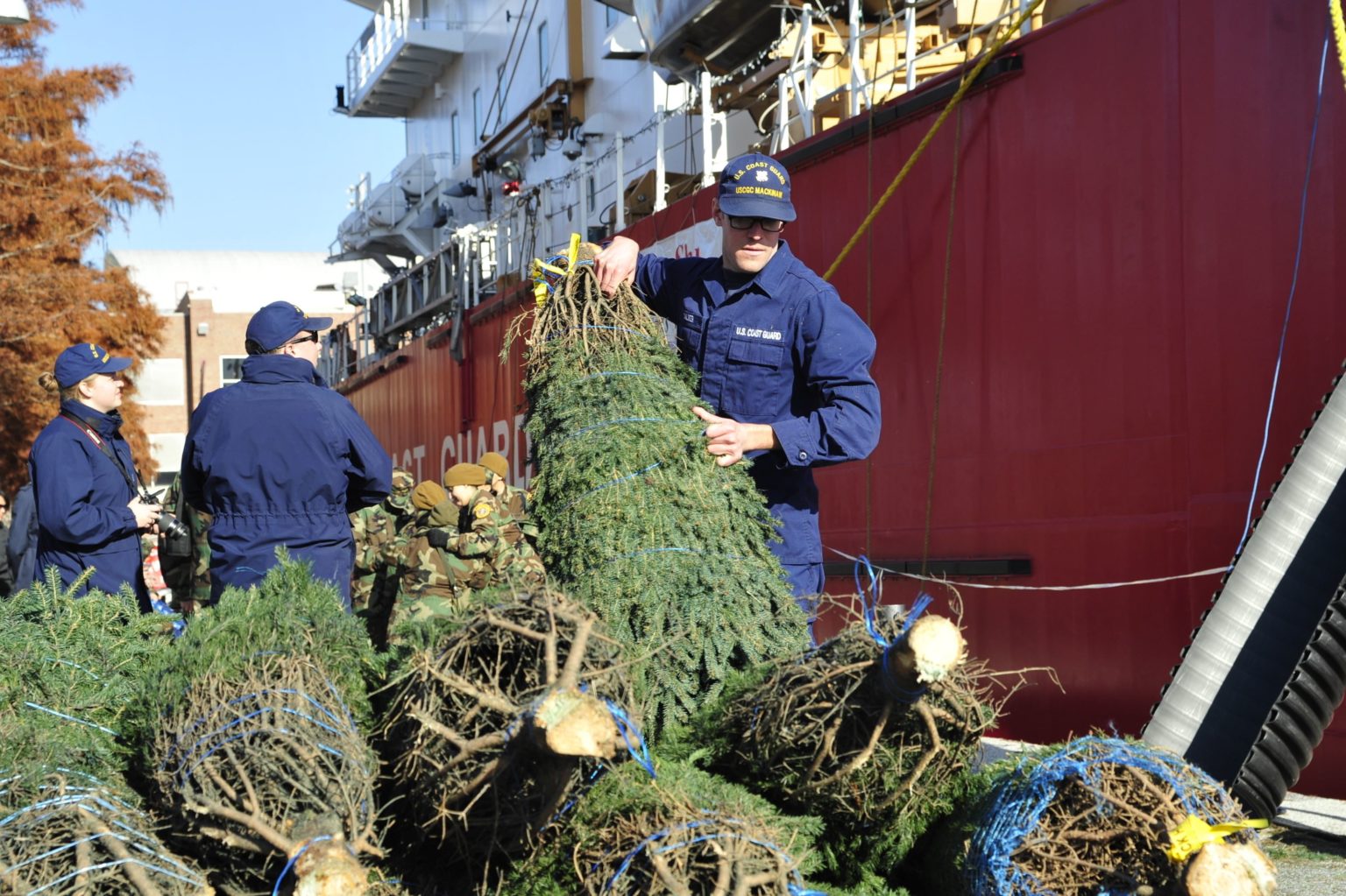 "Captain Santa" and the story of the Christmas Tree Ship National